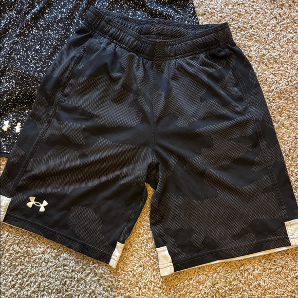 Under Armour Multi-Color Shorts Collection - Picture 2 of 7